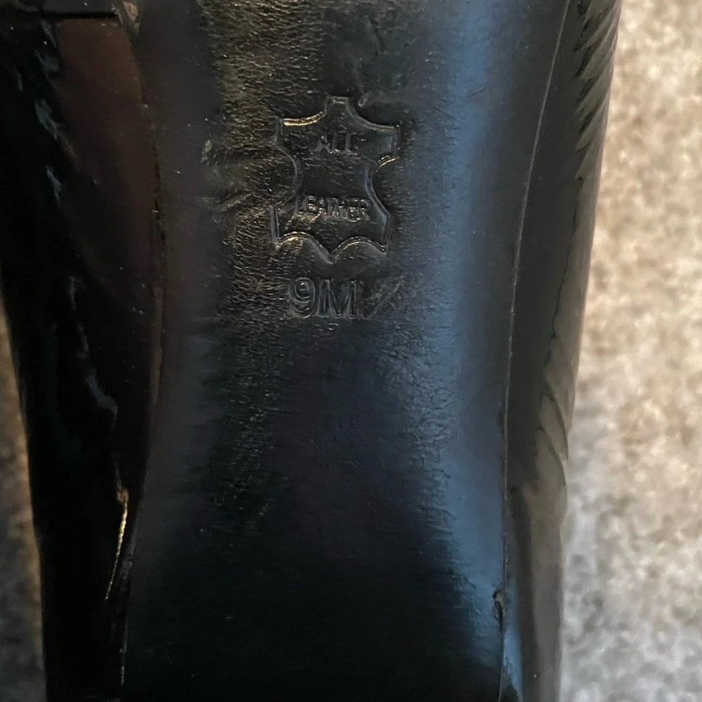 Tory Burch black patent leather pumps - Picture 5 of 7